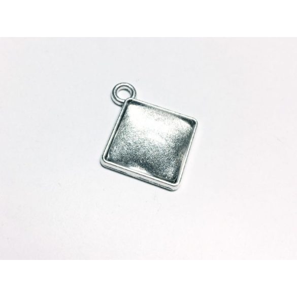 *CSÚCS* Szögletes medál-alap - antik ezüst (15mm)