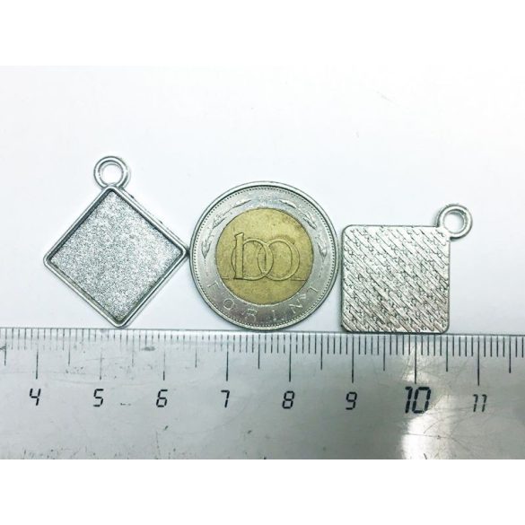 *CSÚCS* Szögletes medál-alap - antik ezüst (15mm)