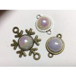 12mm Fehér AB bevonatú műanyag kaboson