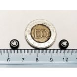 Fekete alapon Fehér Szivecske - kerek lapos akril gyöngy