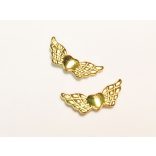 Szivecskés arany színű angyalszárny (22mm)