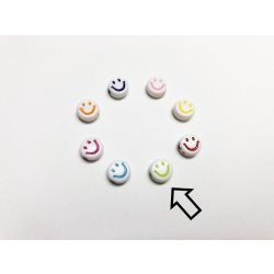 Zöld - mosolygós lapos akril gyöngy (7*4mm)