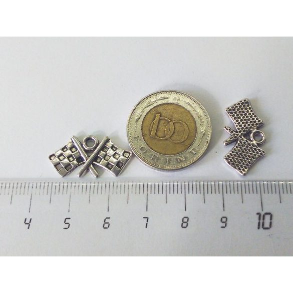 Kockás zászlók - antik ezüst (23mm)