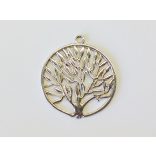 Nagy fa medál karikában - antik ezüst (47mm)