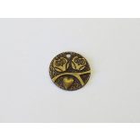 Bagoly-pár kerek medál szivecskével (18mm)