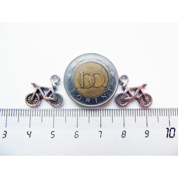 Bicikli charm - antik ezüst