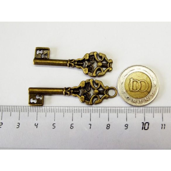 Kulcs medál #6 (4,9cm)