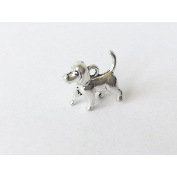 3D-s kutya charm - antik ezüst (15mm)