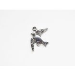 antik ezüst madárka összekötő ( 2,2 cm )