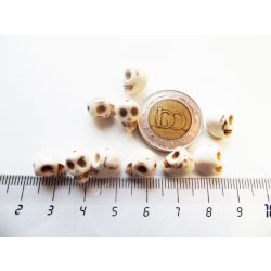 Koponya gyöngy - törtfehér (9x7,5mm)
