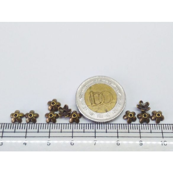 Bronz virág alakú gyöngykupak (6,5mm)