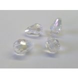Csiszolt csepp alakú üveggyöngy-pár - Clear AB - 15x10mm