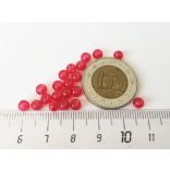 Piros roppantott üveggyöngyök (4mm) 20 db