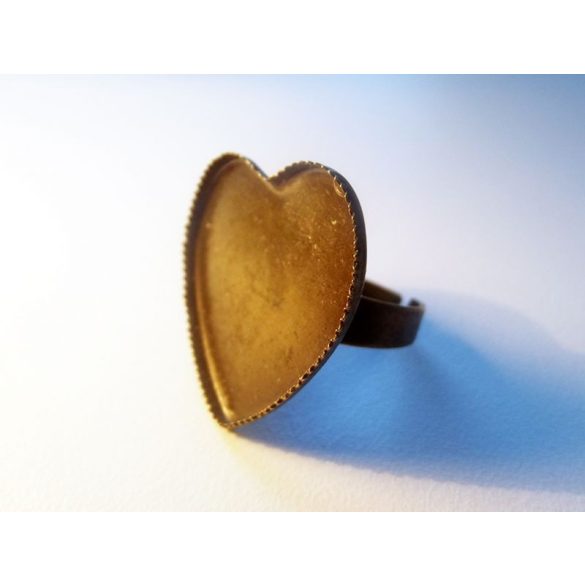 Antik bronz szív alakú gyűrű-alap ~25x23mm