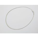 Snake chain - Platina ezüst színű.