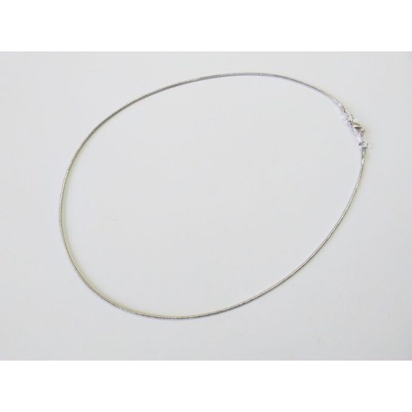 Snake chain - Platina ezüst színű.