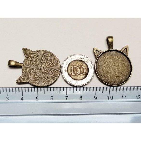 Bronz sz. Macska fej alakú medál-alap (25mm)