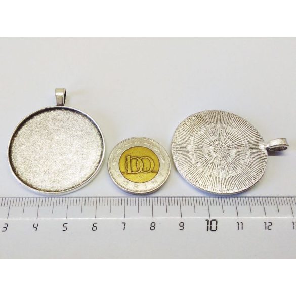 Antik ezüst NAGY kerek medál (35mm)