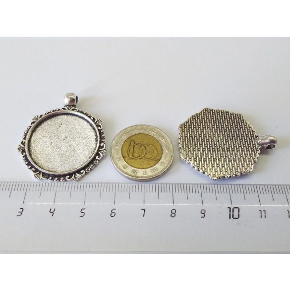 Díszes szélű medál-alap (25mm) - antik ezüst