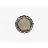 Antik ezüst színű díszes kerek medál alap (20mm)