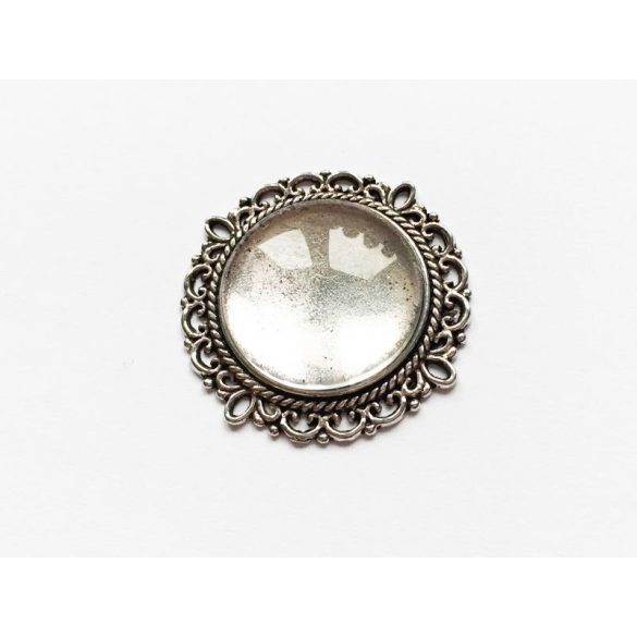 Antik ezüst színű díszes kerek medál alap (20mm)