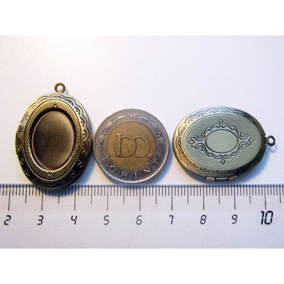 Antik bronz nyitható medál-alap, ovális, 18x13mm