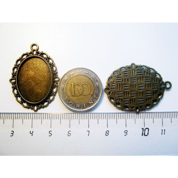 Antik bronz ovális medál-alap, 25x18mm, *A*