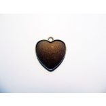 Antik bronz szív medál-alap *A* (24*24)