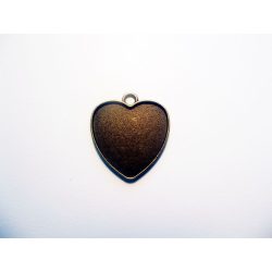 Antik bronz szív medál-alap *A* (24*24)