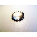 Antik bronz csipkés szélű medál-alap, 20 mm