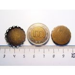 Antik bronz csipkés szélű medál-alap, 20 mm
