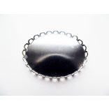 Antik ezüst ovális medál-alap, csipkés szélű, 40x30mm