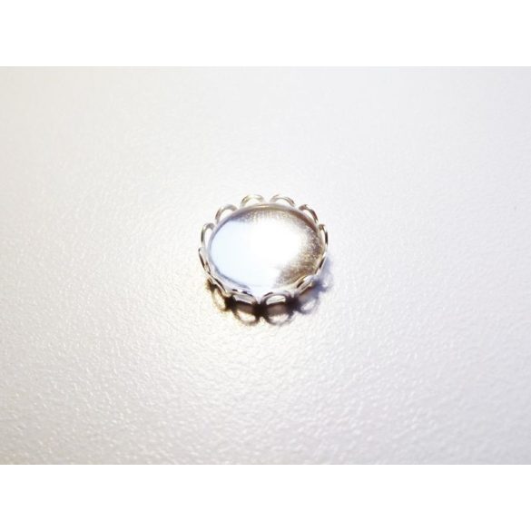 Antik ezüst színű, csipkés szélű medál-alap, 12 mm