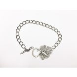 Szőlő-levél T-kapcsos karkötő